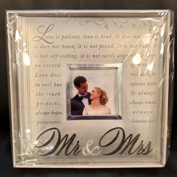 Bed Bath & Beyond Other - Silver Wedding Album